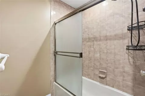 Bath - 4581 Chippendale Dr, Naples, FL 34112 photo 3 of 3