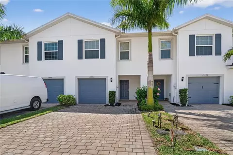 15396 Wildflower Cir, Naples, FL 34119