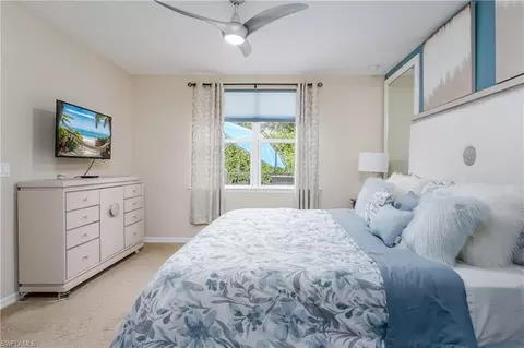 Bedroom - 14943 Edgewater Cir, Naples, FL 34114 photo 2 of 5