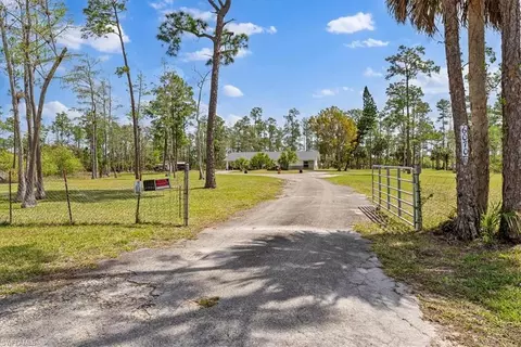 6070 Lee Williams Rd, Naples, FL 34117 photo 4