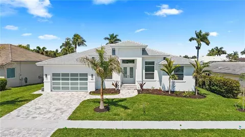1001 Mendel Ave, Marco Island, FL 34145