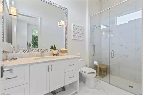 Bath - 1467 Marlin Dr, Naples, FL 34102 photo 2 of 3