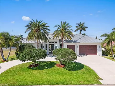 Exterior - 1467 Marlin Dr, Naples, FL 34102 photo 11 of 11