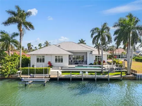 Exterior - 1467 Marlin Dr, Naples, FL 34102 photo 2 of 11