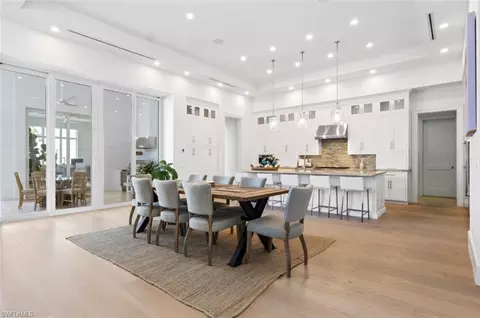 Dining - 1467 Marlin Dr, Naples, FL 34102 photo 1 of 1