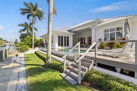 Exterior - 1467 Marlin Dr, Naples, FL 34102 photo 7 of 11