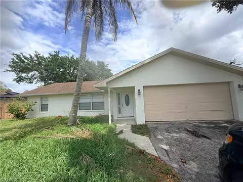 2836 47th Ter SW, Naples, FL 34116