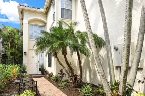 10327 Carolina Willow Dr, Fort Myers, FL 33913