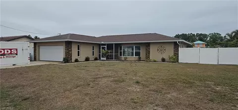 5255 Tiffany Ct, Cape Coral, FL 33904