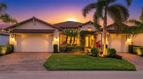 10085 Avalon Lake Cir, Fort Myers, FL 33913