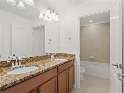 Bath - 2478 Heydon Cir E, Naples, FL 34120 photo 3 of 5