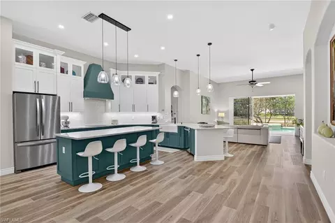 2065 Mandarin Ln, Naples, FL 34120