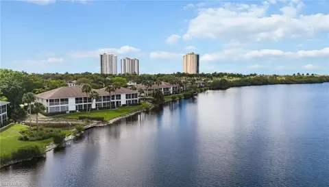 1045 Mainsail Dr #413, Naples, FL 34114