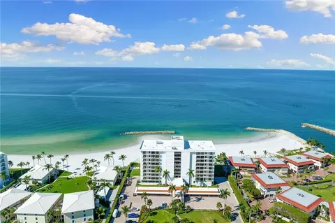 2171 Gulf Shore Blvd N #603, Naples, FL 34102