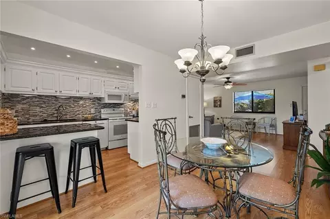 788 Park Shore Dr #C19, Naples, FL 34103 photo 5