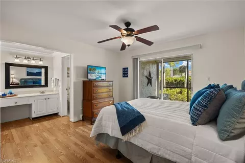 788 Park Shore Dr #C19, Naples, FL 34103 photo 11