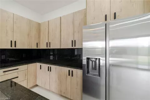 Kitchen - 1211 Cloplon St E, Lehigh Acres, FL 33974 photo 4 of 5