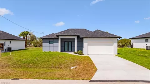 1211 Cloplon St E, Lehigh Acres, FL 33974
