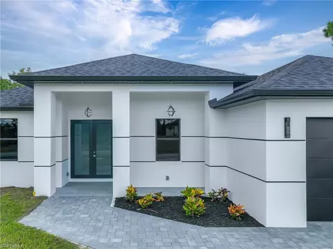 2619 23rd St W, Lehigh Acres, FL 33971