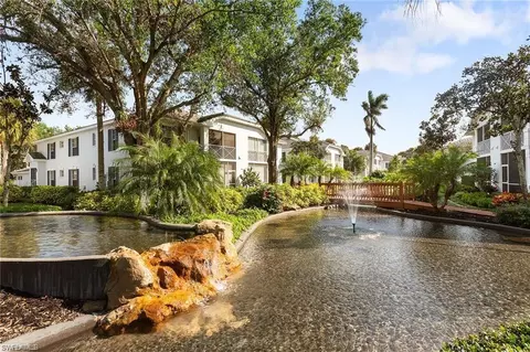7092 Barrington Cir #102, Naples, FL 34108