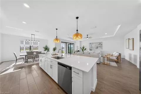 Kitchen - 21082 Verawood Loop, Estero, FL 33928 photo 6 of 6