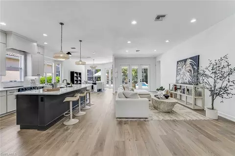 6132 Highwood Park Ln, Naples, FL 34110