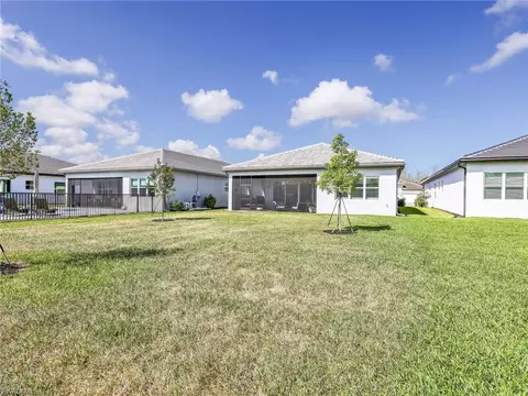 Exterior - 11268 Daphne Ct, Naples, FL 34120 photo 5 of 5