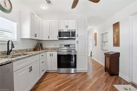 232 Cape Sable Dr, Naples, FL 34104 photo 13