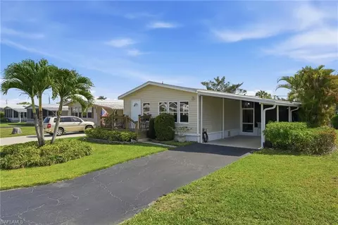 232 Cape Sable Dr, Naples, FL 34104 photo 4