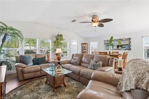 232 Cape Sable Dr, Naples, FL 34104 photo 5