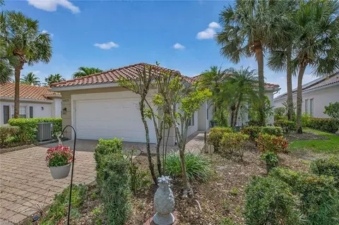 4013 Trinidad Way, Naples, FL 34119