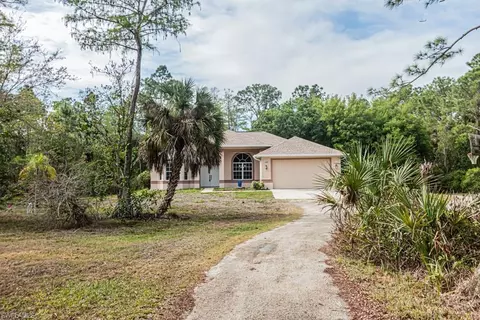 220 20th Ave NW, Naples, FL 34120