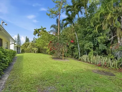 Exterior - 2305 Piccadilly Circus, Naples, FL 34112 photo 8 of 9