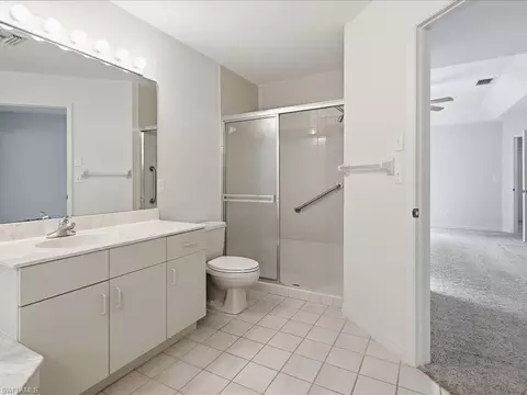 Bath - 2305 Piccadilly Circus, Naples, FL 34112 photo 3 of 4