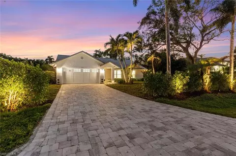 1200 Cypress Woods Dr, Naples, FL 34103