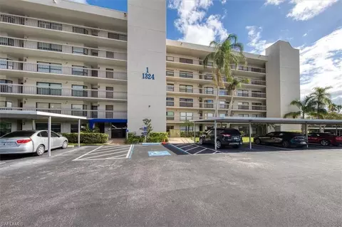 1324 Pasadena Ave S #204, South Pasadena, FL 33707