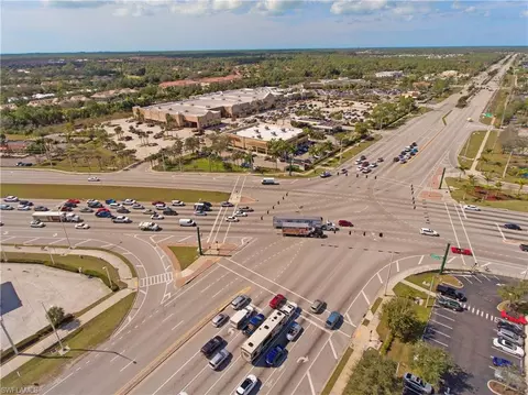 Tamiami Trl E, Naples, FL 34114 photo 7