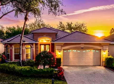 4828 Cerromar Dr, Naples, FL 34112