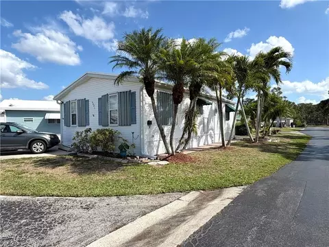 4621 Liberty Ln E, Estero, FL 33928