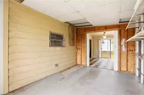 Entry Way - 181 W Manatee Loop, Punta Gorda, FL 33950 photo 2 of 3