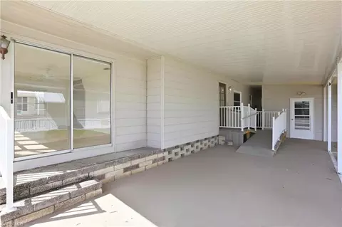 Exterior - 181 W Manatee Loop, Punta Gorda, FL 33950 photo 4 of 5