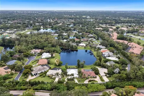 View/Area - 1380 Bald Eagle Dr, Naples, FL 34105 photo 2 of 4