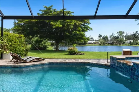 Exterior - 1380 Bald Eagle Dr, Naples, FL 34105 photo 6 of 7