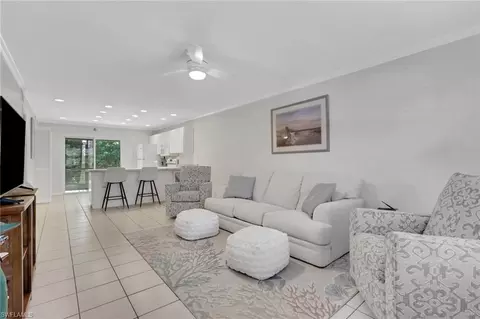731 W Elkcam Cir #B113, Marco Island, FL 34145