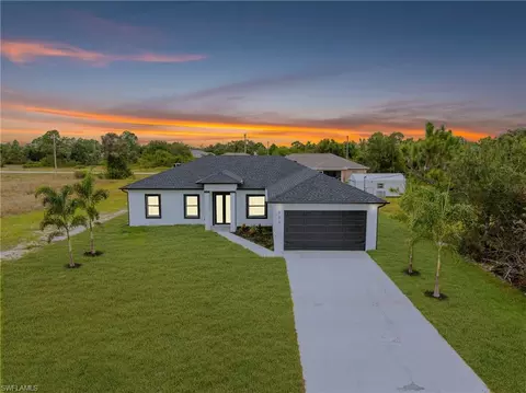 343 Pullman St, Lehigh Acres, FL 33974