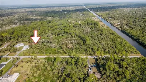 32 Nd Ave SE, Naples, FL 34117