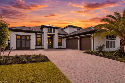 15456 Turin Dr, Naples, FL 34114