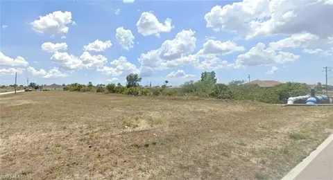 2326 NE 6th Ave, Cape Coral, FL 33909