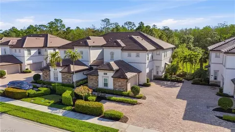 9536 Ironstone Ter #202, Naples, FL 34120