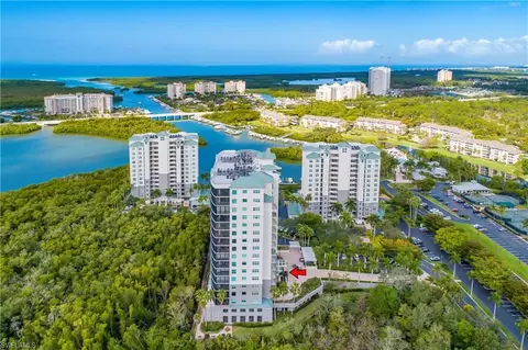 425 Cove Tower Dr #504, Naples, FL 34110